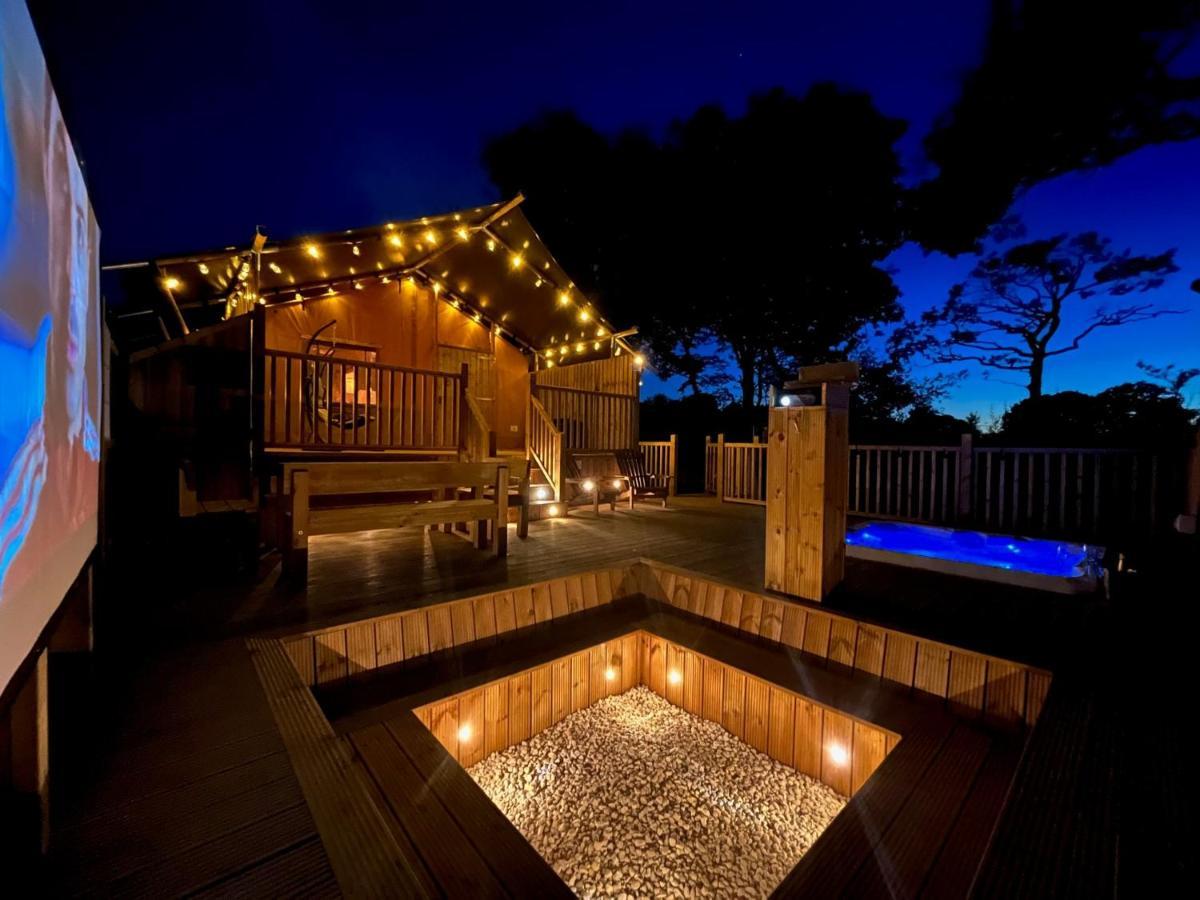 Aladdin Safari Tent Tenby Dış mekan fotoğraf